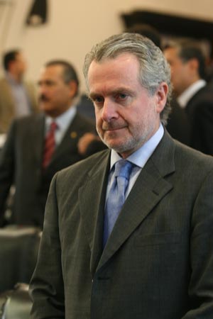 Propone Santiago Creel Revisar El Sistema Presidencial Mexicano