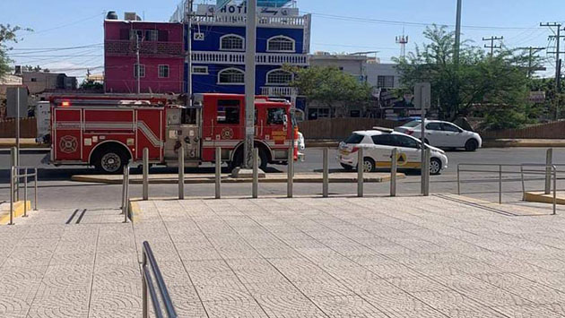 Se atora otra vez elevador de la Clínica No 71 del IMSS en Torreón