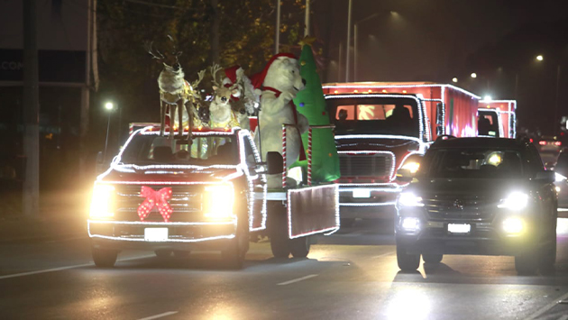 Desquicia El Tr Nsito El Desfile Coca Cola Recorre Saltillo Y Ramos