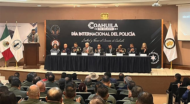 Entregan Reconocimientos A Polic As Destacados De Coahuila Conmemoran