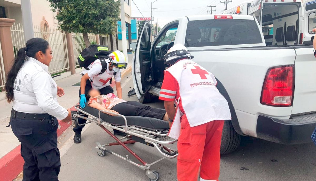 Provoca accidente al pasarse un cruce – Periódico Zócalo | Noticias de ...